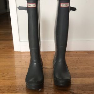 Hunter Boots Tall Women’s Size 8 Like New